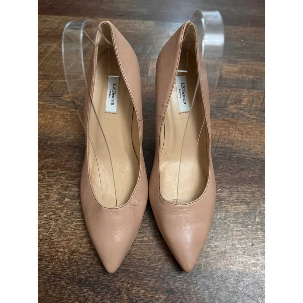 L.K. Bennett London Nude Blush Leather Pointed Toe Pumps Heels EU 38 Spain